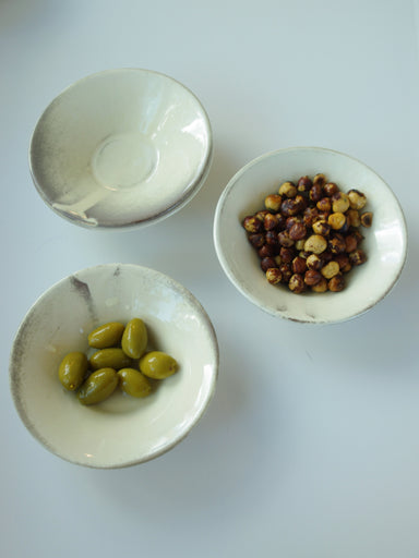 Yarnnakarn Rustic Salad Bowl and Plate Lid — Kiss That Frog